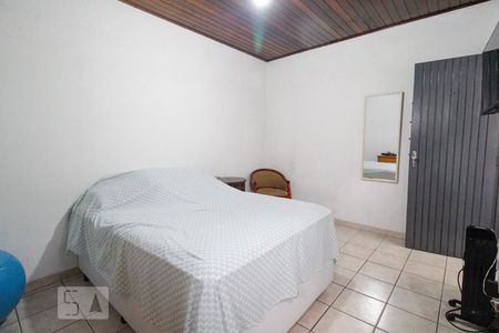 Casa à venda com 100m², 6 quartos e 2 vagasQuarto 1