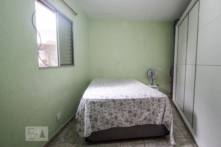 Casa à venda com 100m², 6 quartos e 2 vagasQuarto 2