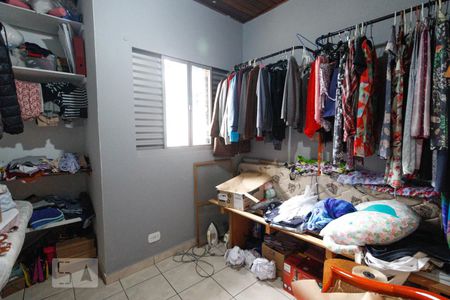 Casa à venda com 100m², 6 quartos e 2 vagasQuarto 3