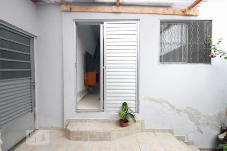 Casa à venda com 100m², 6 quartos e 2 vagasQuintal 2