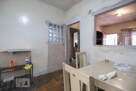 Casa à venda com 100m², 6 quartos e 2 vagasCozinha