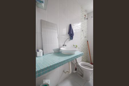 Casa à venda com 100m², 6 quartos e 2 vagasSuíte 2