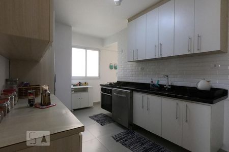 Apartamento à venda com 120m², 3 quartos e 2 vagas Apartamento à venda com 120m², 3 quartos e 2 vagasCozinha