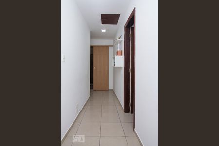 Corredor dos quartos de casa à venda com 3 quartos, 102m² em Bom Retiro, São Paulo