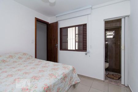 Casa à venda com 102m², 3 quartos e 3 vagas Casa à venda com 102m², 3 quartos e 3 vagasQuarto Suíte