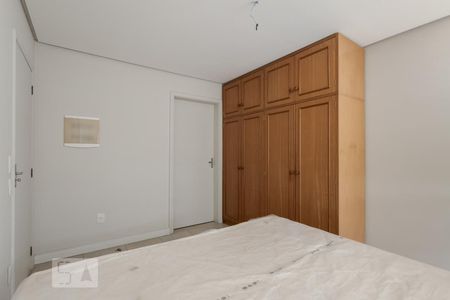 Apartamento à venda com 230m², 3 quartos e 1 vagaSuíte
