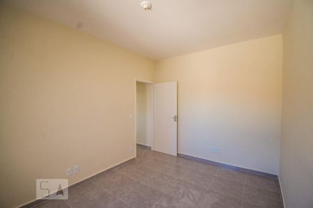 Casa para alugar com 47m², 1 quarto e sem vaga Casa para alugar com 47m², 1 quarto e sem vagaQuarto