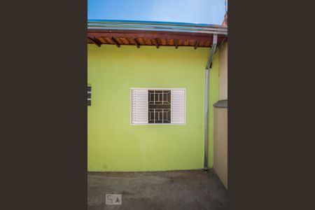 Casa para alugar com 47m², 1 quarto e sem vaga Casa para alugar com 47m², 1 quarto e sem vagaFachada
