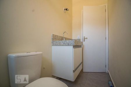 Casa para alugar com 47m², 1 quarto e sem vaga Casa para alugar com 47m², 1 quarto e sem vagaBanheiro