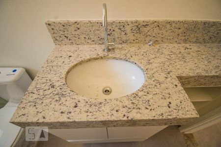 Casa para alugar com 47m², 1 quarto e sem vaga Casa para alugar com 47m², 1 quarto e sem vagaBanheiro