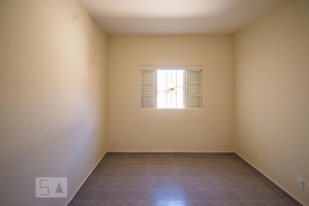 Casa para alugar com 47m², 1 quarto e sem vaga Casa para alugar com 47m², 1 quarto e sem vagaQuarto