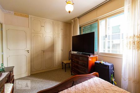 Apartamento à venda com 229m², 4 quartos e 2 vagasQuarto 3