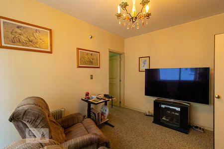 Apartamento à venda com 229m², 4 quartos e 2 vagasSala de TV