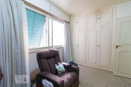 Apartamento à venda com 229m², 4 quartos e 2 vagasQuarto 4