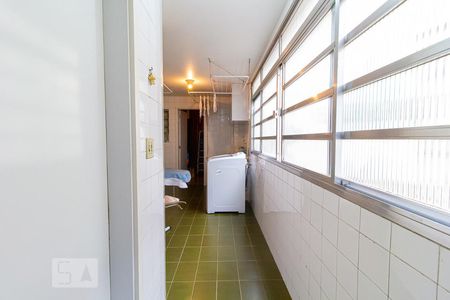Apartamento à venda com 229m², 4 quartos e 2 vagasÁrea de Serviço