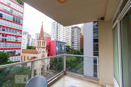 Apartamento à venda com 229m², 4 quartos e 2 vagasVaranda