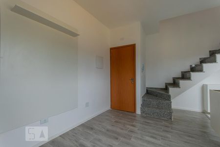 Sala/Cozinha de apartamento à venda com 2 quartos, 58m² em Vila Guiomar, Santo André