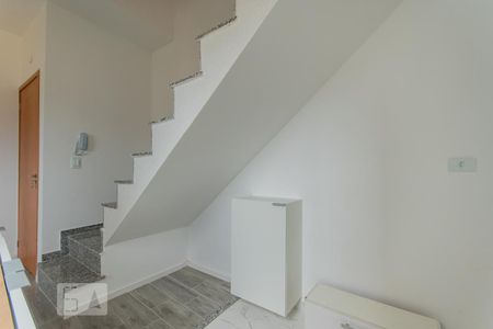 Sala/Cozinha de apartamento à venda com 2 quartos, 58m² em Vila Guiomar, Santo André