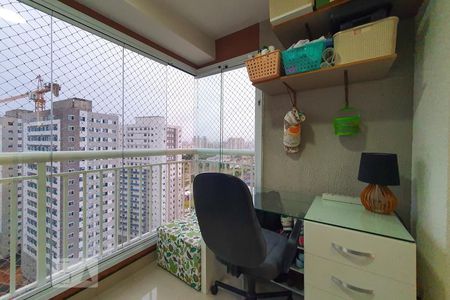 Sacada de apartamento à venda com 2 quartos, 49m² em Cambuci, São Paulo