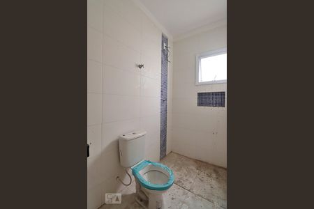 Banheiro da Suíte 1 de casa à venda com 2 quartos, 110m² em Jardim Rina, Santo André
