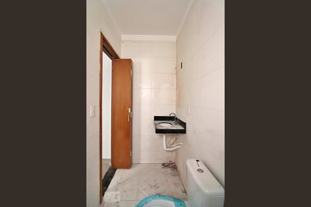Banheiro da Suíte 1 de casa à venda com 2 quartos, 110m² em Jardim Rina, Santo André
