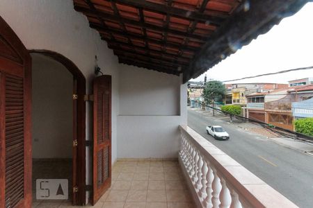 varanda de casa para alugar com 2 quartos, 70m² em Jardim Tietê, São Paulo