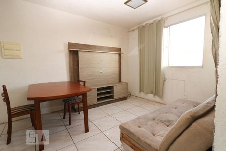 Sala de apartamento para alugar com 2 quartos, 42m² em Sarandi, Porto Alegre