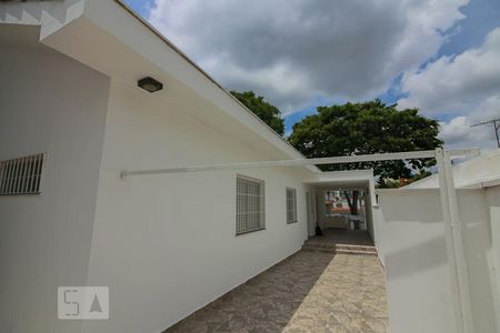 Casa à venda com 260m², 3 quartos e 4 vagasEdicula