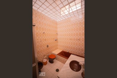 Casa à venda com 260m², 3 quartos e 4 vagasSuite 2