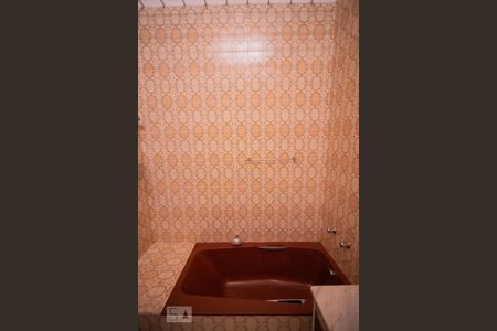 Casa à venda com 260m², 3 quartos e 4 vagasSuite 2