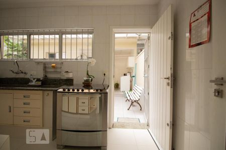 Casa à venda com 300m², 4 quartos e 5 vagasCozinha