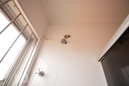 Casa à venda com 300m², 4 quartos e 5 vagasBanheiro da Suíte 1