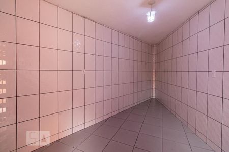 Casa para alugar com 298m², 3 quartos e 1 vagaQuarto dos fundos