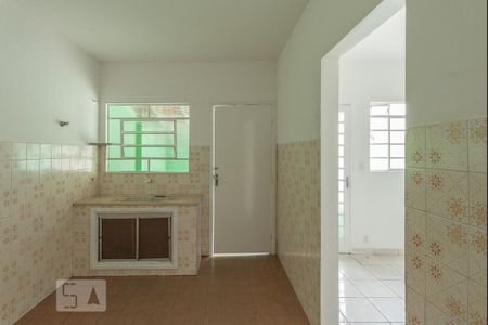 Casa para alugar com 55m², 1 quarto e sem vaga Casa para alugar com 55m², 1 quarto e sem vagaCozinha