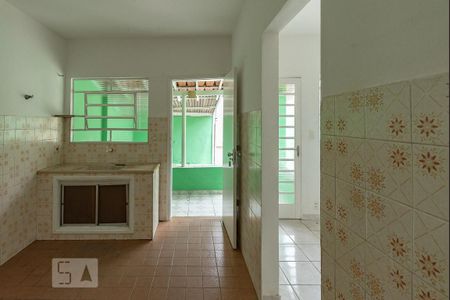 Casa para alugar com 55m², 1 quarto e sem vaga Casa para alugar com 55m², 1 quarto e sem vagaCozinha