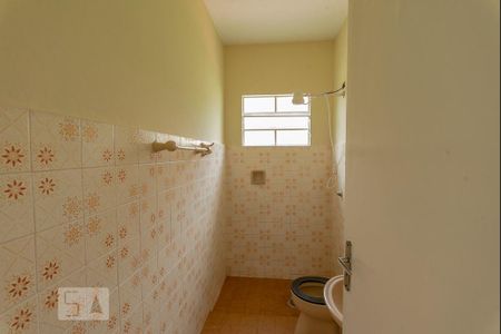 Banheiro de casa para alugar com 1 quarto, 55m² em Jardim do Lago, Campinas