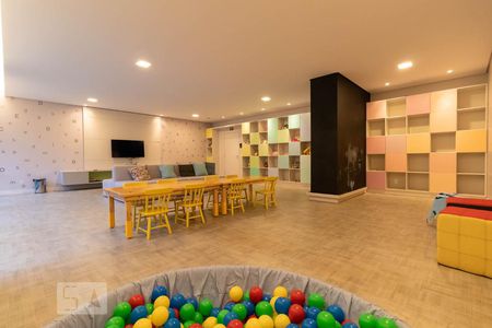 Apartamento para alugar com 149m², 3 quartos e 2 vagas Apartamento para alugar com 149m², 3 quartos e 2 vagasBrinquedoteca