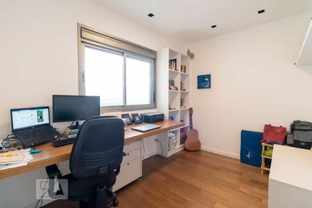 Apartamento para alugar com 149m², 3 quartos e 2 vagas Apartamento para alugar com 149m², 3 quartos e 2 vagasSuíte 2