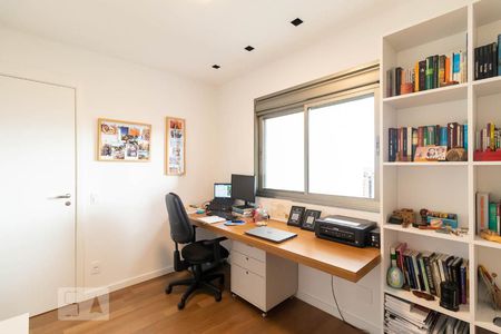 Apartamento para alugar com 149m², 3 quartos e 2 vagas Apartamento para alugar com 149m², 3 quartos e 2 vagasSuíte 2