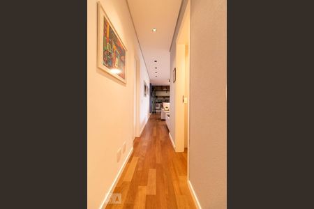 Apartamento para alugar com 149m², 3 quartos e 2 vagas Apartamento para alugar com 149m², 3 quartos e 2 vagasCorredor