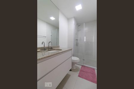 Apartamento para alugar com 149m², 3 quartos e 2 vagas Apartamento para alugar com 149m², 3 quartos e 2 vagasBanheiro da suíte 3