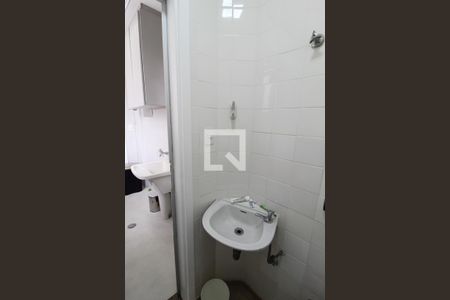 Apartamento para alugar com 72m², 2 quartos e 1 vagaBanheiro de Serviço