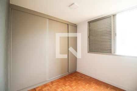 Quarto 2 de apartamento para alugar com 2 quartos, 72m² em Vila Nova Conceição, São Paulo