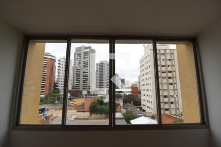 Vista da Sala de apartamento para alugar com 2 quartos, 72m² em Vila Nova Conceição, São Paulo