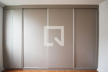 Quarto 1 de apartamento para alugar com 2 quartos, 72m² em Vila Nova Conceição, São Paulo