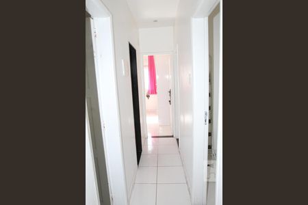 Corredor de apartamento para alugar com 3 quartos, 75m² em Piedade, Rio de Janeiro