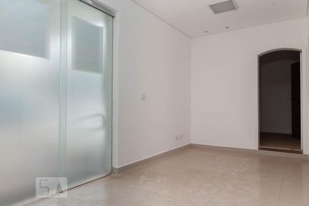 Sala de casa para alugar com 5 quartos, 400m² em Centro, Uberlândia