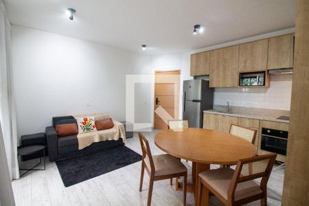 Sala / Sala de Jantar de apartamento para alugar com 1 quarto, 41m² em Santo Amaro, São Paulo
