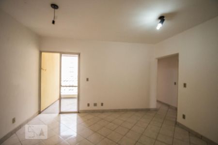 Sala de apartamento para alugar com 3 quartos, 80m² em Centro, Campinas