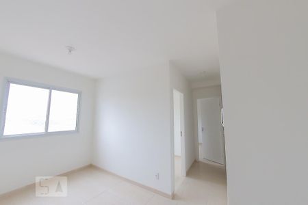 Apartamento para alugar com 2 quartos, 42m² em Vila Galvão, Guarulhos